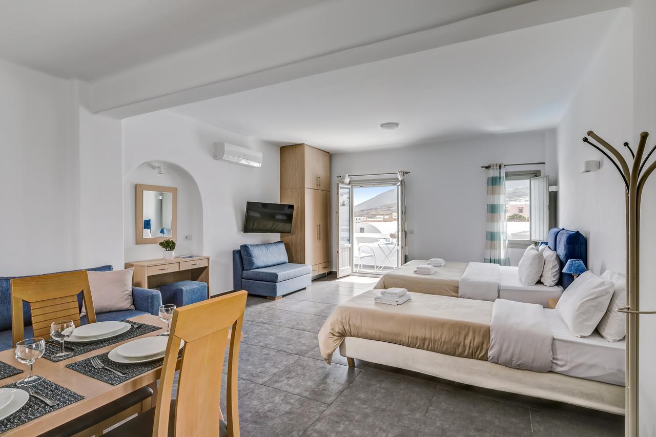 Santorini Blue Senses Villas Mesaria Exterior foto