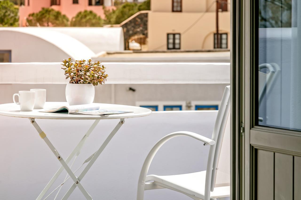 Santorini Blue Senses Villas Mesaria Exterior foto